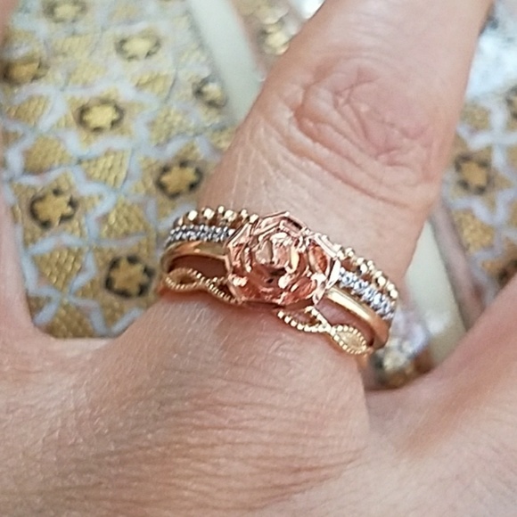 14K Yellow Gold Rose Gold Rose Flower Ring - Picture 5 of 16